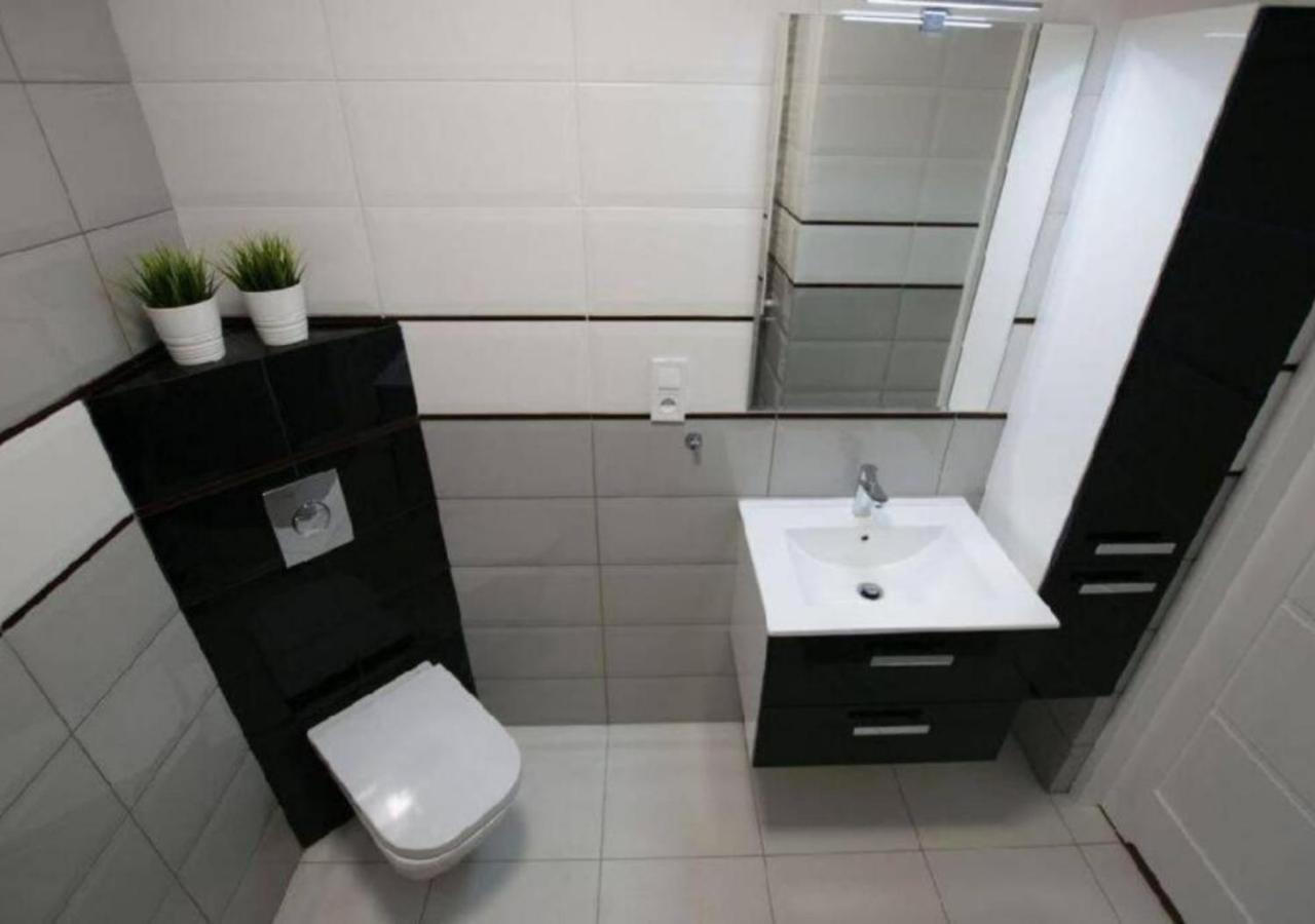 Apartament Familia 드지우노웨크 외부 사진